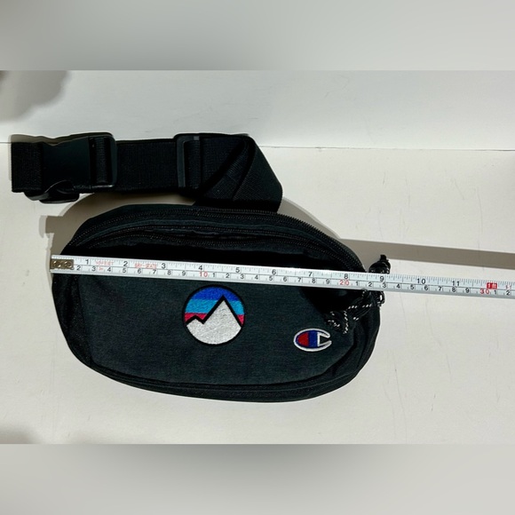 Champion Fanny Pack Zip Closure Waist Belt Dividers Black Adjustable Strap Clip - Picture 7 of 8